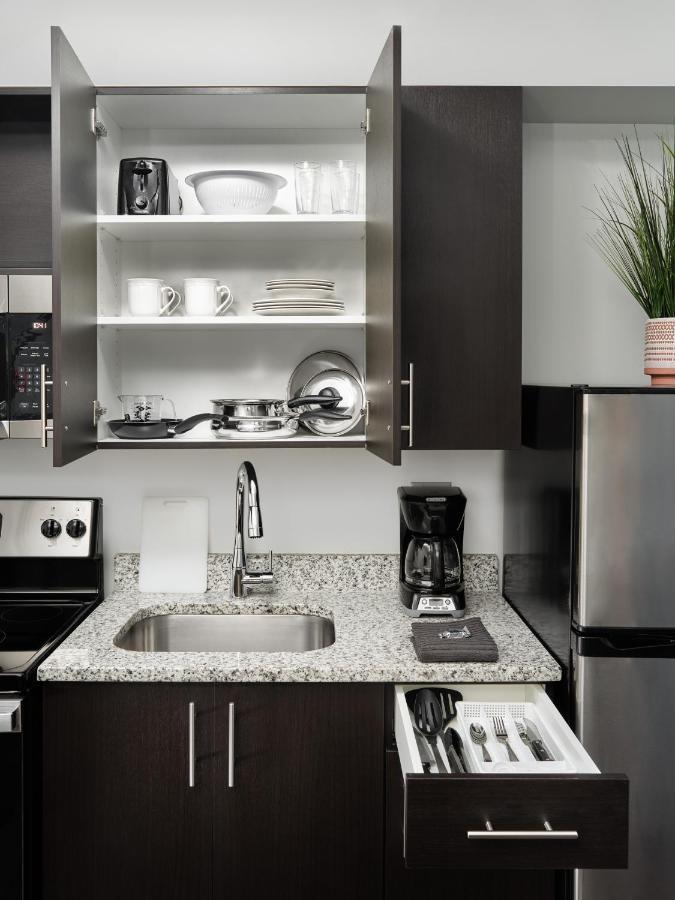 Stayapt Suites Greenville-Greer/Bmw Zewnętrze zdjęcie